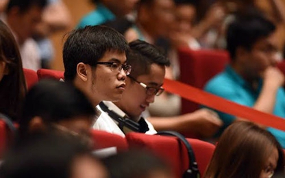 Sinh viên xúc động khi ông Obama rành lịch sử Việt Nam