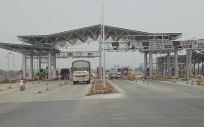 Bị "sờ gáy", trạm BOT Mỹ Lộc phải hạ xuống mức phí cũ