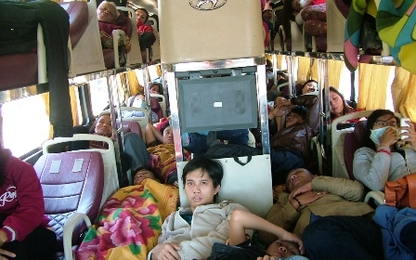 Xe khách nhồi nhét sẽ bị phạt đến 80 triệu đồng