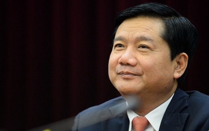 Bí thư Thăng: “Bắt tay thế thôi chứ về anh nào lo anh nấy”