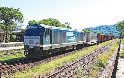 UBTVQH: Cần thiết phải xây dựng và ban hành Luật Đường sắt (sửa đổi)