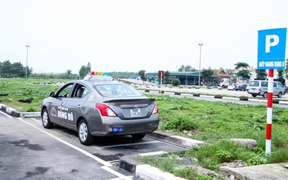 Lý do khiến thí sinh thi bằng lái ô tô trượt "như ngả rạ"