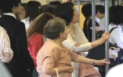 Đừng bao giờ nhường ghế cho người già khi sống ở Nhật