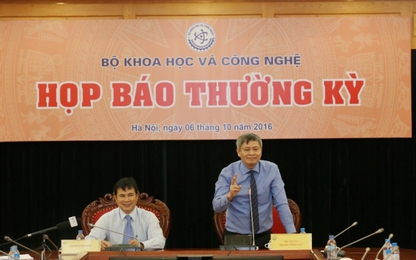 Bộ KH&CN họp báo giải đáp vấn đề lãng phí ngân sách,cá chết Hồ Tây