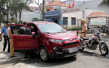 Uber dạy lái xe học cách đối phó với thanh tra giao thông