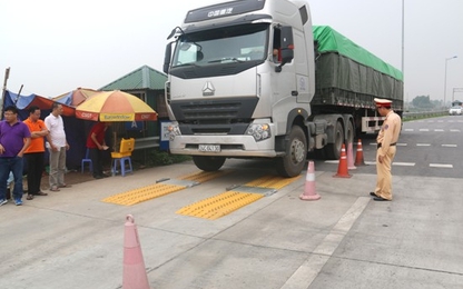 Tiếp tục tăng cường công tác kiểm soát tải trọng phương tiện