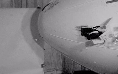 Hiểm họa từ flycam đối với máy bay chở khách