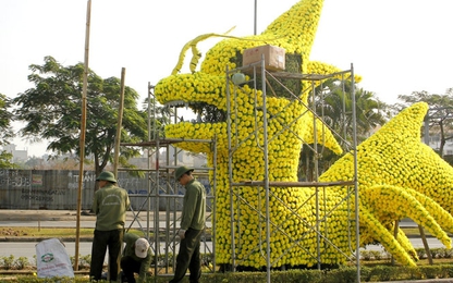 Vụ con rồng hoa gây tranh cãi: Không thể để hình tượng "quê" như vậy!