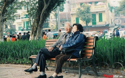 Hình ảnh lãng mạn, cảm động trên đường phố nhân ngày Lễ Tình nhân