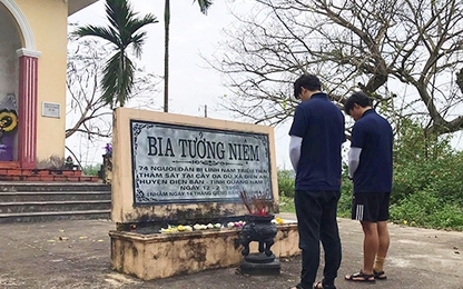 Hai sinh viên Hàn Quốc đạp xe hơn 1.700 km để 'Xin lỗi Việt Nam'
