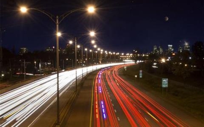 TP.HCM sẽ thay thế 196.000 đèn chiếu sáng dân lập sang đèn Led