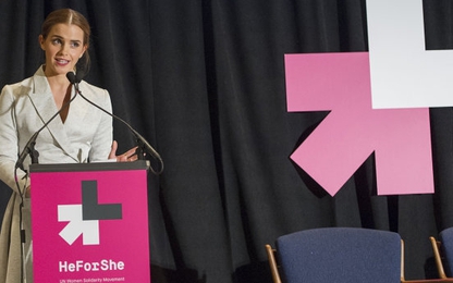 Phụ nữ các nước mừng 8-3 ra sao?