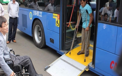 Giao thông 'bỏ quên' người khuyết tật?