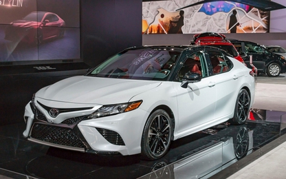Toyota Camry 2018 - tham vọng giữ vững ngôi vương