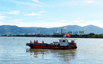 Chàng trai mất tích khi nhảy xuống sông Hàn cứu người