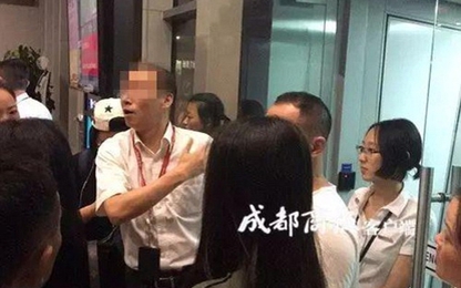 Cơ trưởng mang nhầm hộ chiếu, hơn 150 hành khách phải dời chuyến bay