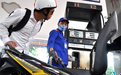 Giảm giá xăng, tăng giá dầu từ 17h ngày 5/10