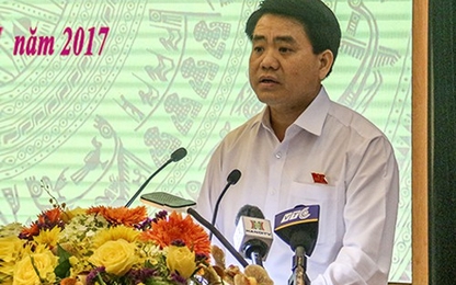 Lát đá vỉa hè Hà Nội, có 'con ông cháu cha' thò tay trục lợi