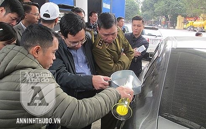 Petrolimex được "giải oan", khách hàng công nhận bình xăng ôtô 70l "ních" được 81,9l