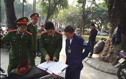 Xử lý 3 điểm trông xe vi phạm quanh khu vực hồ Gươm