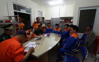 Tàu chở hơn 1.800 tấn than bị chìm trên biển