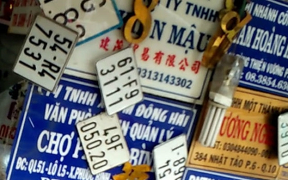 Biển số xe cơ giới giả: Mua dễ, bán rẻ