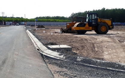 Long Thành nóng đất quanh sân bay, mua rồi để đó