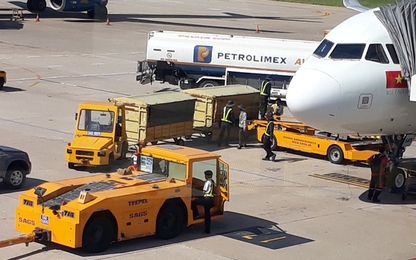 Giá vé máy bay Việt Nam đắt đỏ do giá xăng cao