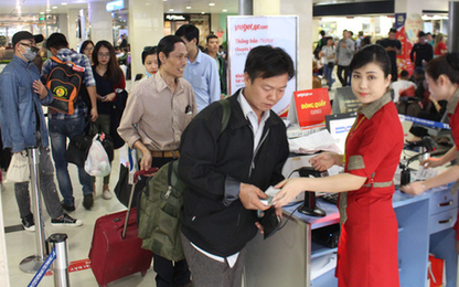 Vietjet tăng phí, giá vé máy bay sẽ tăng?