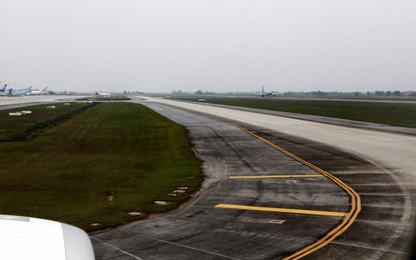 Đề xuất 4.210 tỉ đồng sửa đường băng Nội Bài, Tân Sơn Nhất