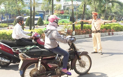 Đề xuất luật hóa quy định chủ ô tô phải có tài khoản ngân hàng