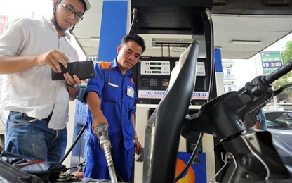 Liên tiếp chi để kìm giá, quỹ bình ổn xăng dầu giảm gần 1.300 tỷ