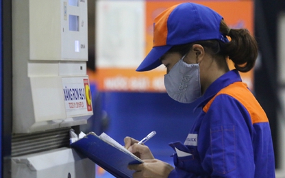 Giá xăng có thể tiếp tục tăng mạnh vào ngày mai