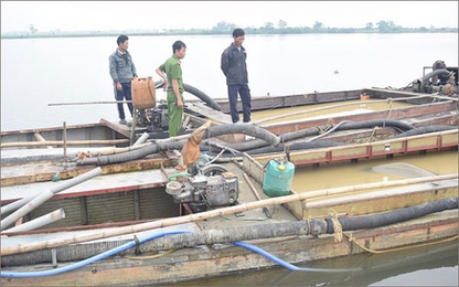 Tăng cường kiểm tra, xử lý khai thác cát, sỏi trái phép