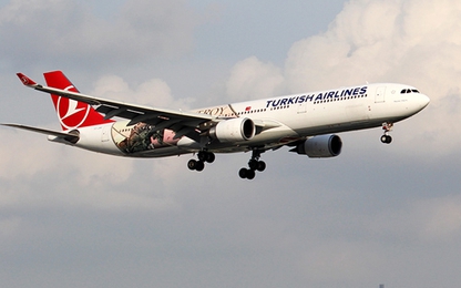 Khách nước ngoài sống ở Tân Sơn Nhất 2 tháng đã về nước