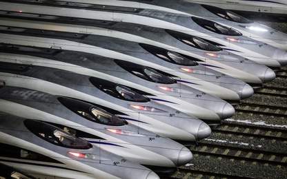 Những chiếc cầu chưa nối được đôi bờ