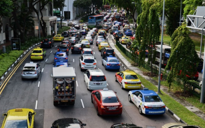 Giá ôtô đắt đỏ khiến người Singapore cố dùng xe thật nhiều