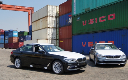 Xe sang tiếp tục cập cảng về Việt Nam đón Tết