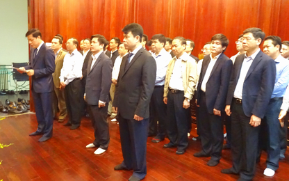 Dâng hương Chủ tịch Hồ Chí Minh nhân Kỷ niệm 89 năm thành lập Đảng