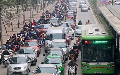 Thứ trưởng Bộ GTVT ủng hộ Hà Nội hạn chế xe cá nhân