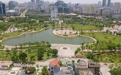 Hà Nội phải báo cáo việc cắt đất công viên làm bãi đỗ xe