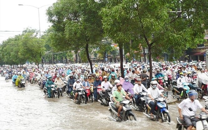 Hà Nội giải quyết 13 'điểm đen' ngập úng nội đô thế nào?