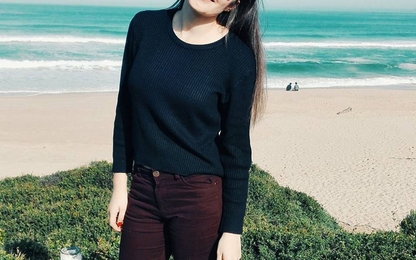 Đổ xăng miễn phí cho cô gái, nhân viên được báo đáp gần 800 triệu