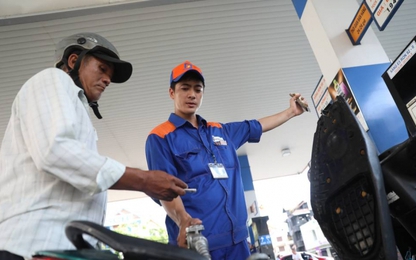 Giá xăng giảm từ chiều 31/8