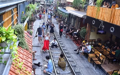 Các quán cà phê đường tàu bị phạt hơn 150 triệu đồng