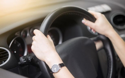 Chi đậm thuê người thi hộ vẫn trượt 28 lần lý thuyết lái xe