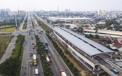 Hối hả trên công trường Metro