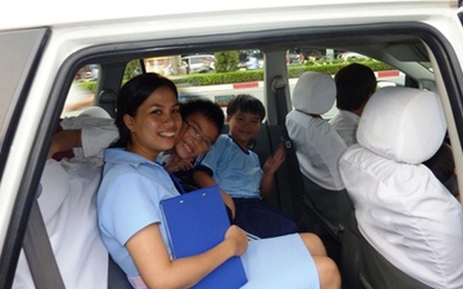 Hãng taxi chở miễn phí người bệnh, 'thưởng nóng' tài xế