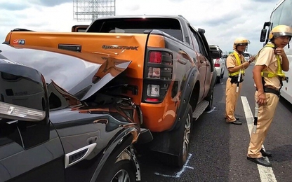 Ô tô không giữ khoảng cách an toàn dịp Tết bị phạt bao nhiều tiền?