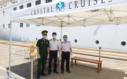 Du thuyền hạng sang đến TP HCM, 7 người không được lên bờ